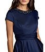 Mac Duggal Embellished Satin Cap Sleeve Gown With Pockets - Image 3