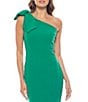 Color:Green - Image 3 - Asymmetric Neck One Bow Shoulder Sleeveless Stretch Crepe Sheath Dress
