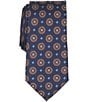 Roundtree & Yorke Bruce Medallion Traditional Silk Blend Tie - Image 4