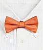 Tre Vero Solid Pre-Tied Bow Tie - Image 1