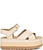 UGG undefined, 00000000_zi_d5afb9f3-f22a-45fd-bd95-907c5e71f960__01_ai - undefined