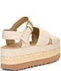 UGG undefined, 00000000_zi_d5afb9f3-f22a-45fd-bd95-907c5e71f960__02_ai - undefined