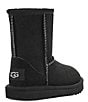 UGG undefined, 00000001_zi_7b13f952-e0e7-4ad2-988a-eeb1caf7cced__02_ai - undefined