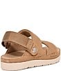 UGG undefined, 00000000_zi_013262dc-f221-4c51-a4fd-45deb061c07c__03_ai - undefined