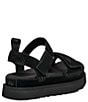 UGG undefined, 00000000_zi_fc5da126-c1ec-43ef-a2e9-ac9da04a9541__02_ai - undefined