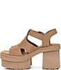UGG undefined, 00000000_zi_bb3359a6-f2cc-42a2-a8ea-186d9404a93b__04_ai - undefined