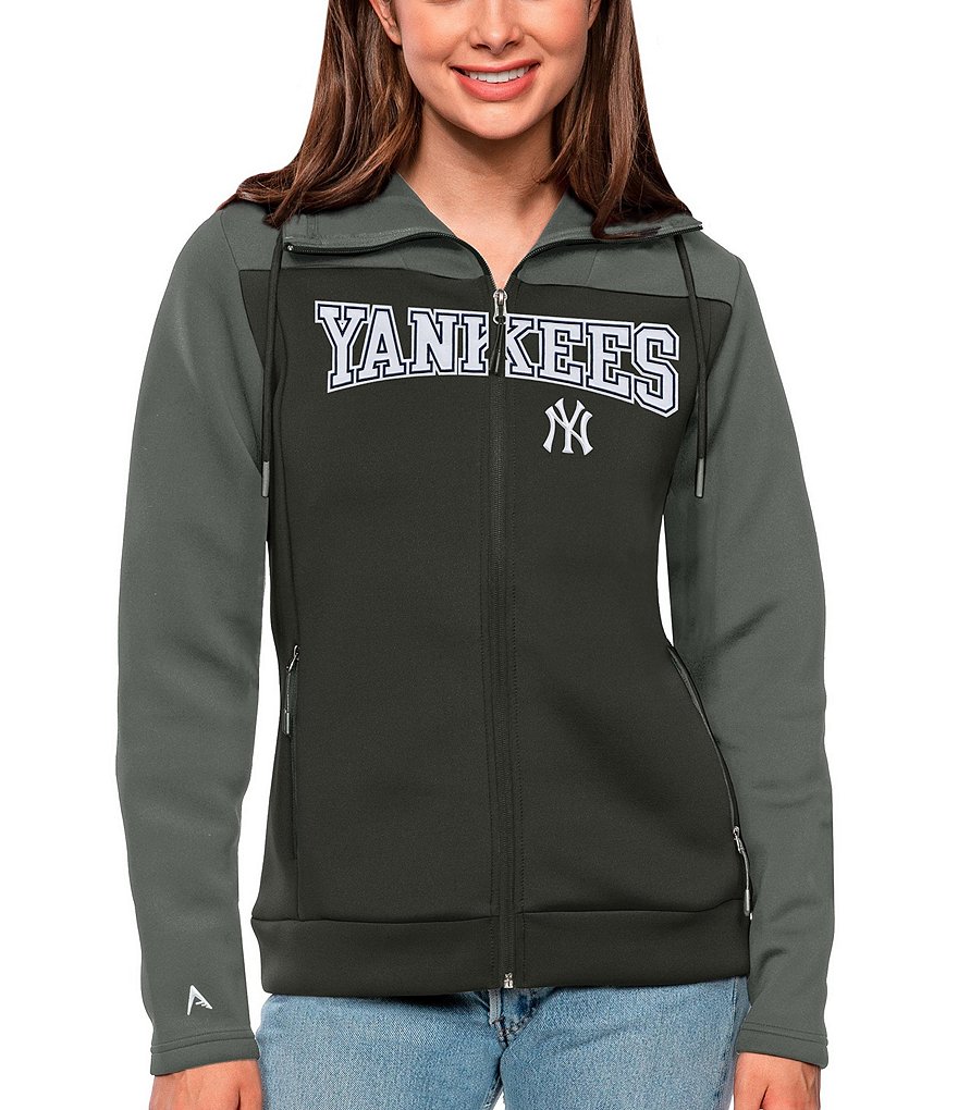 Antigua Women's Detroit Tigers Navy Protect Jacket