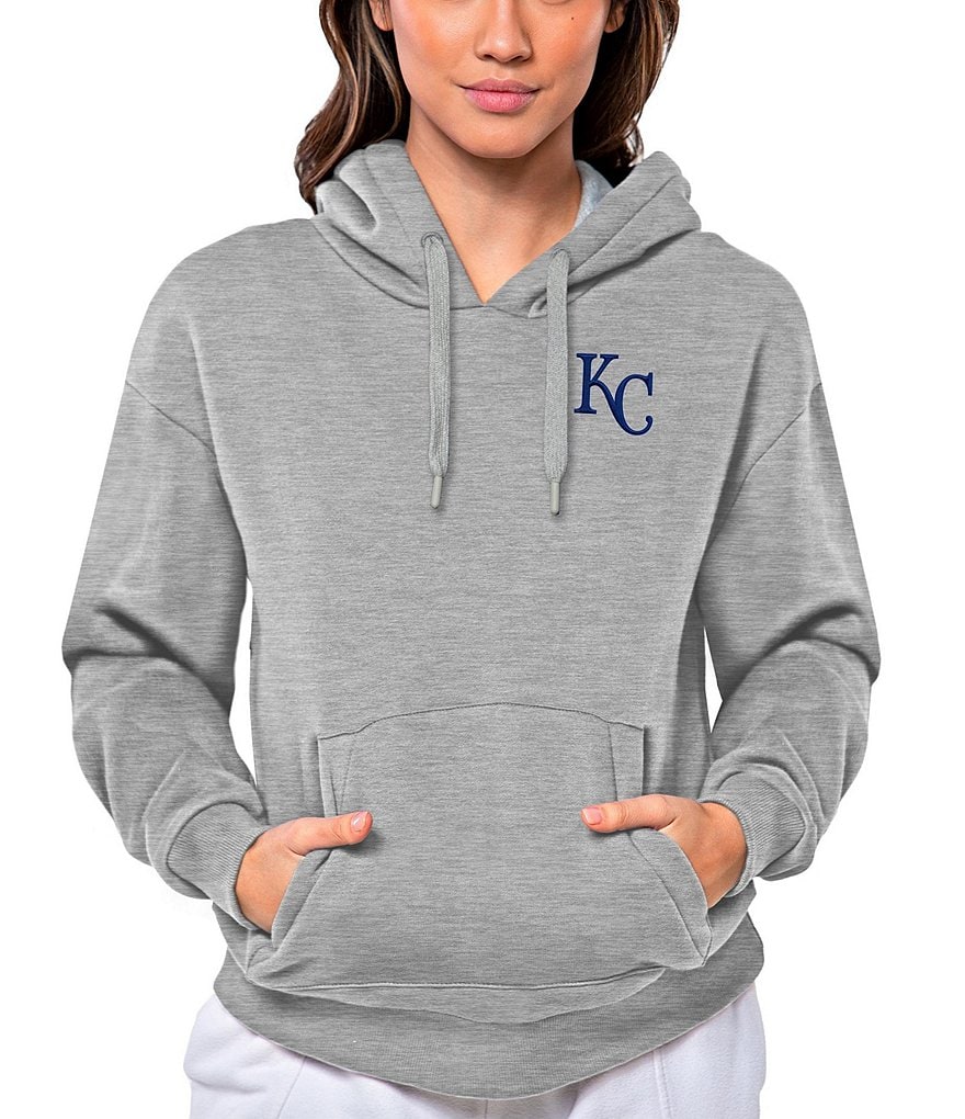 Antigua Women's Kansas City Royals Royal Victory Crew Pullover