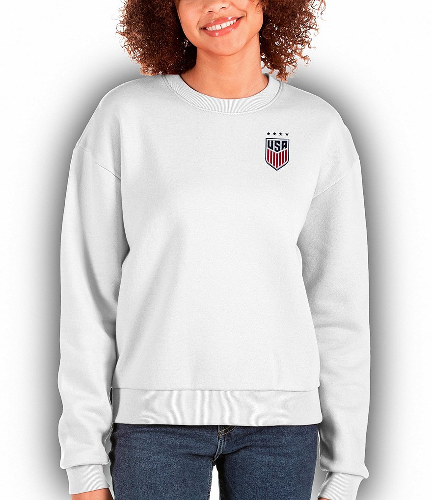 Antigua Women's Boston Red Sox Red Victory Crew Pullover