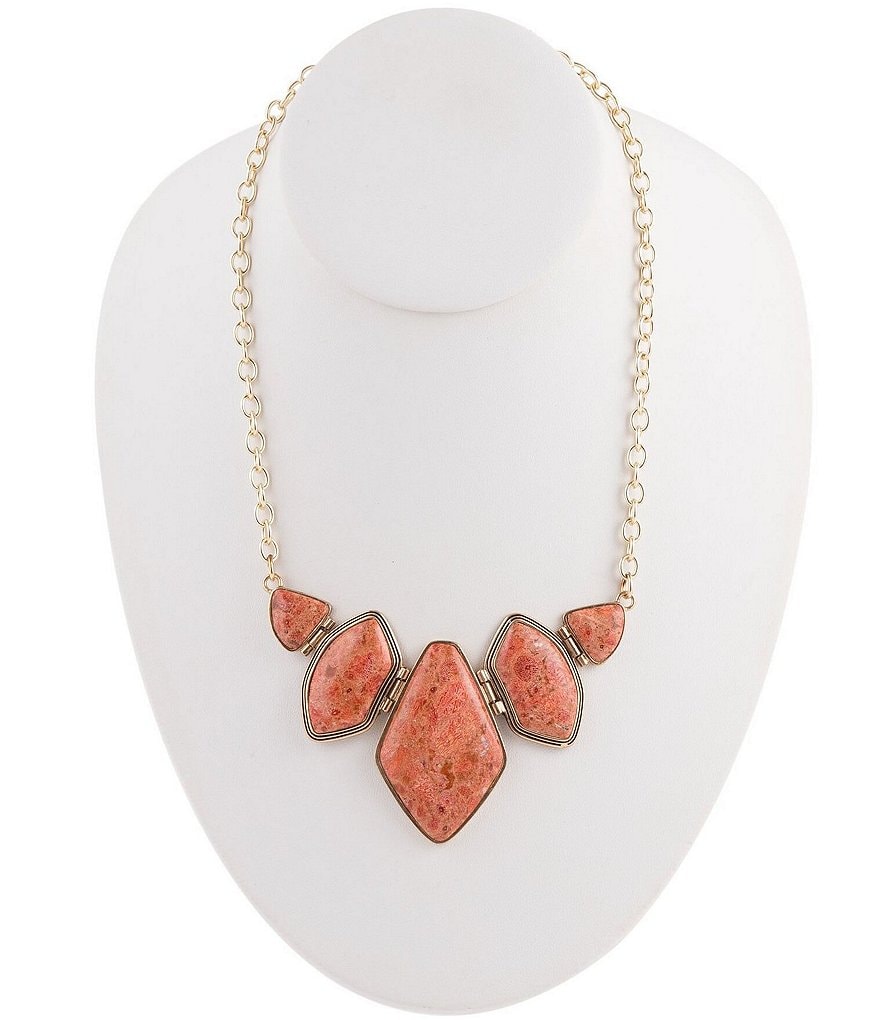 Coral hot sale color necklace