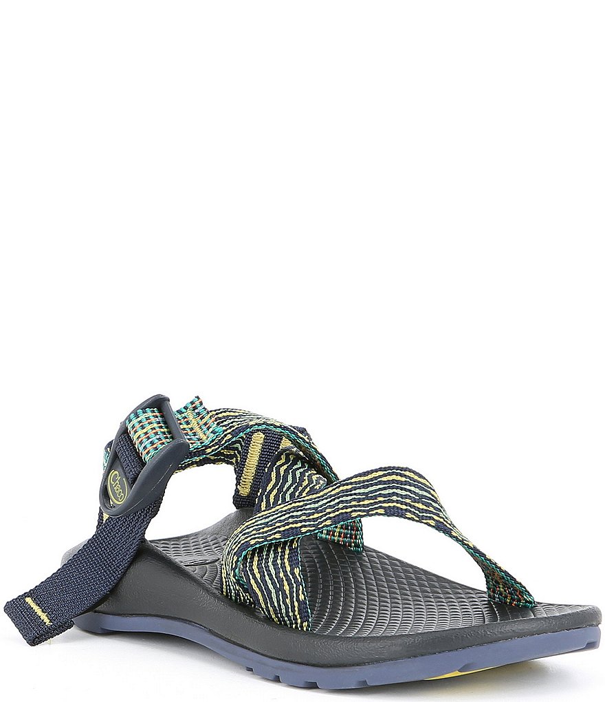 dillards chacos