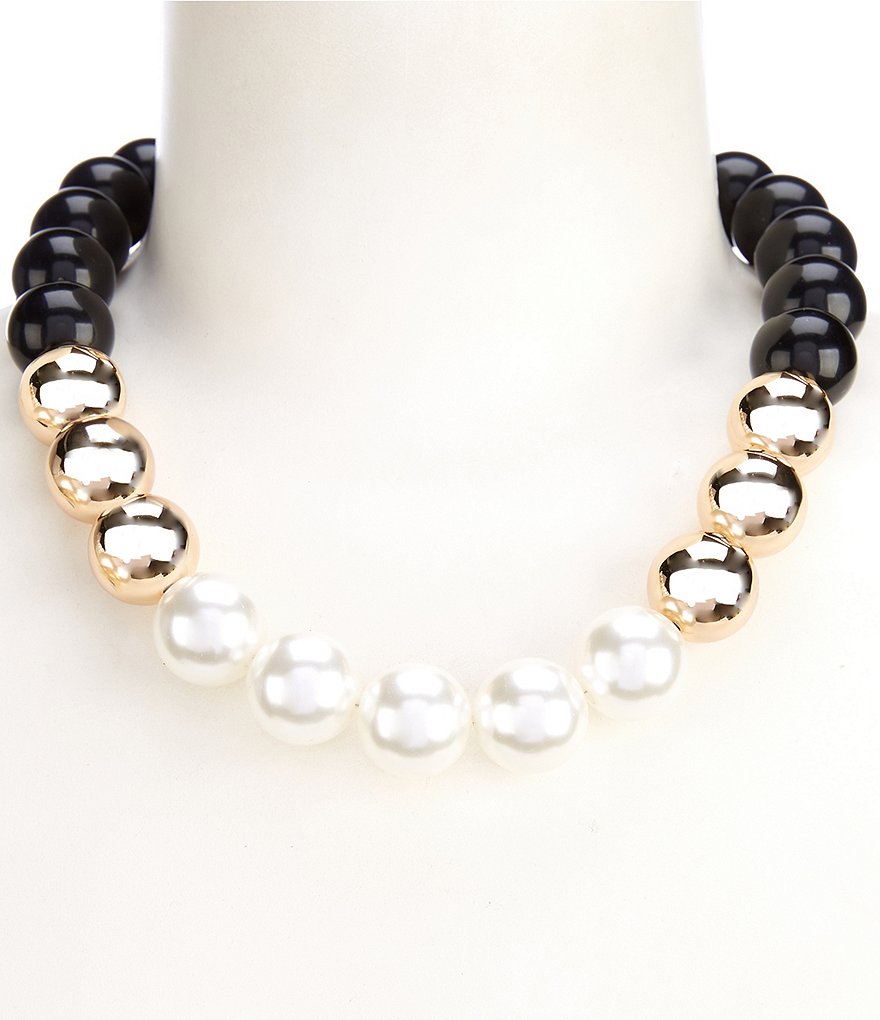 Dillard's Resin Beaded Pearl Collar Necklace