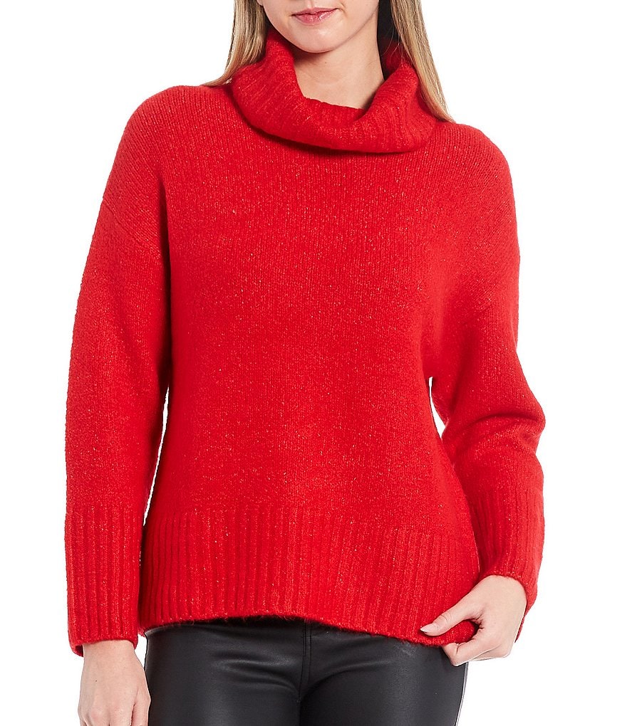 Red oversized deals turtleneck sweater