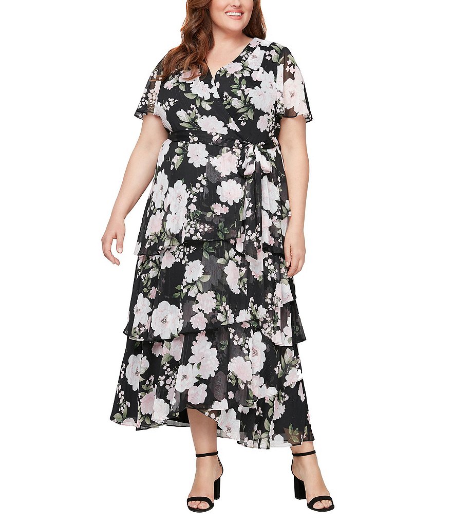 Ignite Evenings Plus Size Short Sleeve Floral Tiered Dress | Dillard's