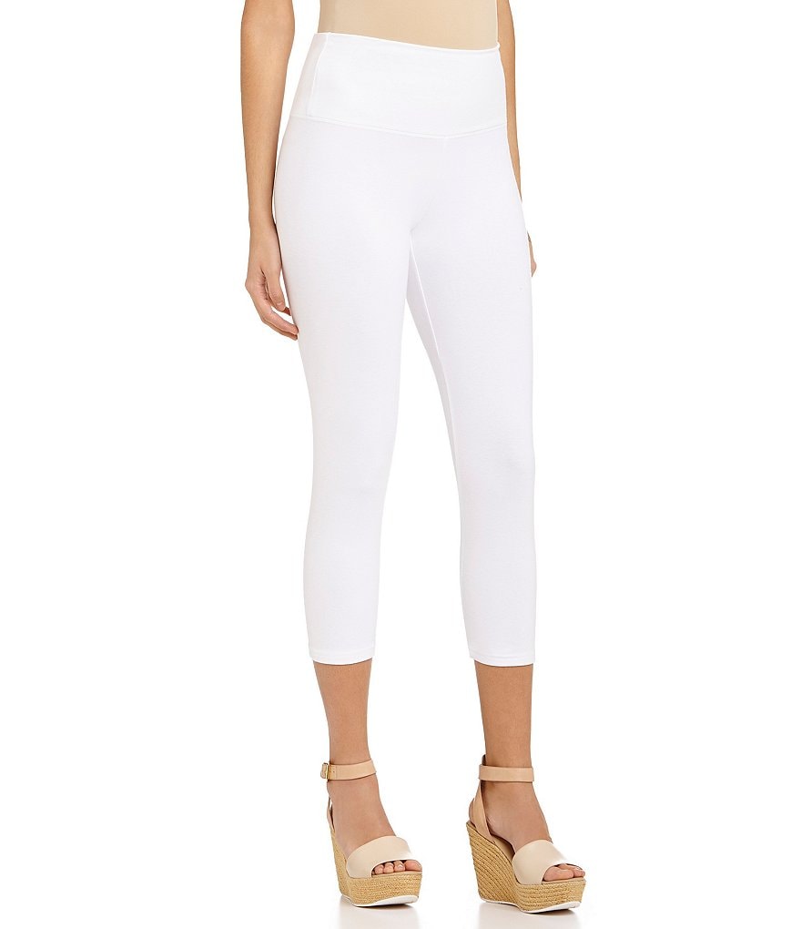 Intro Petite Love the Fit Capri Leggings | Dillards