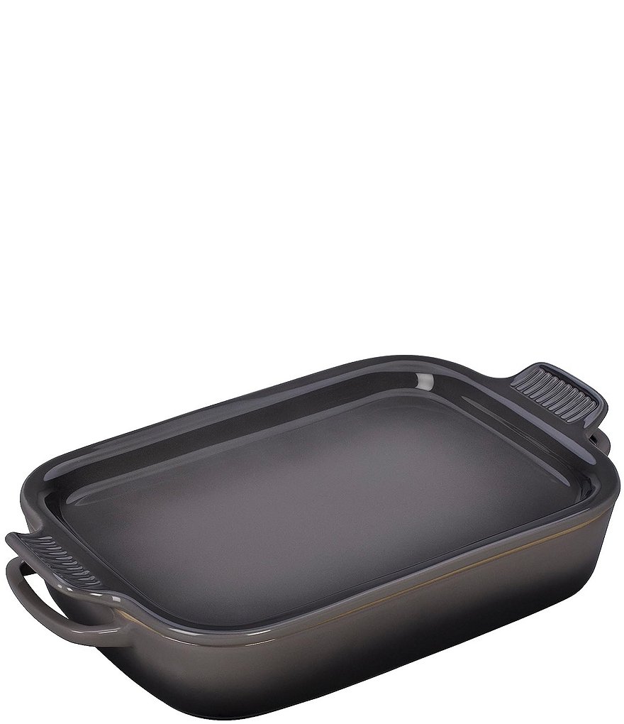 https://dimg.dillards.com/is/image/DillardsZoom/main/le-creuset-rectangular-dish-with-platter-lid---stoneware/00000000_zi_e97a280d-2c48-47a7-b914-30c4ba1bda98.jpg