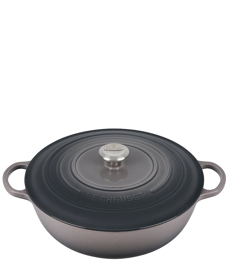 https://dimg.dillards.com/is/image/DillardsZoom/main/le-creuset-signature-enameled-cast-iron-chefs-oven-with-stainless-steel-knob-7.5-quart/00000000_zi_5a7c9650-4417-4510-8f78-1552714c9cb0.jpg