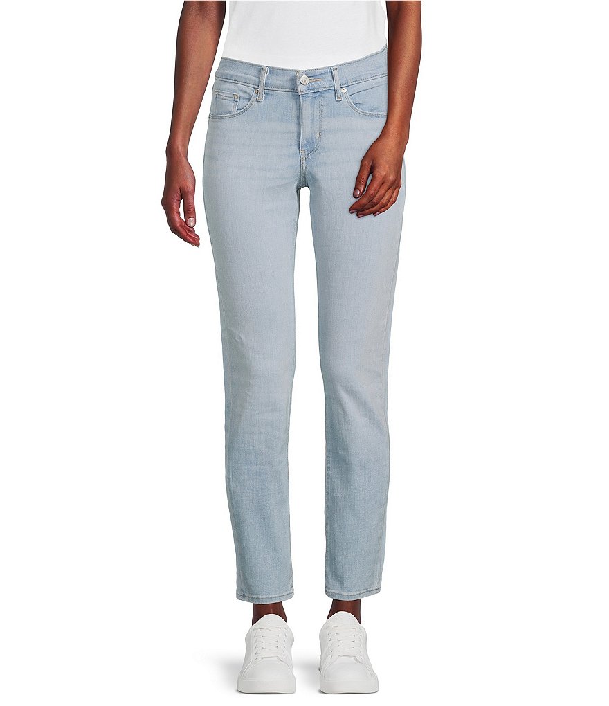 Levi's Women's Classic Mid Rise Straight Fit Jeans - Lapis Speed