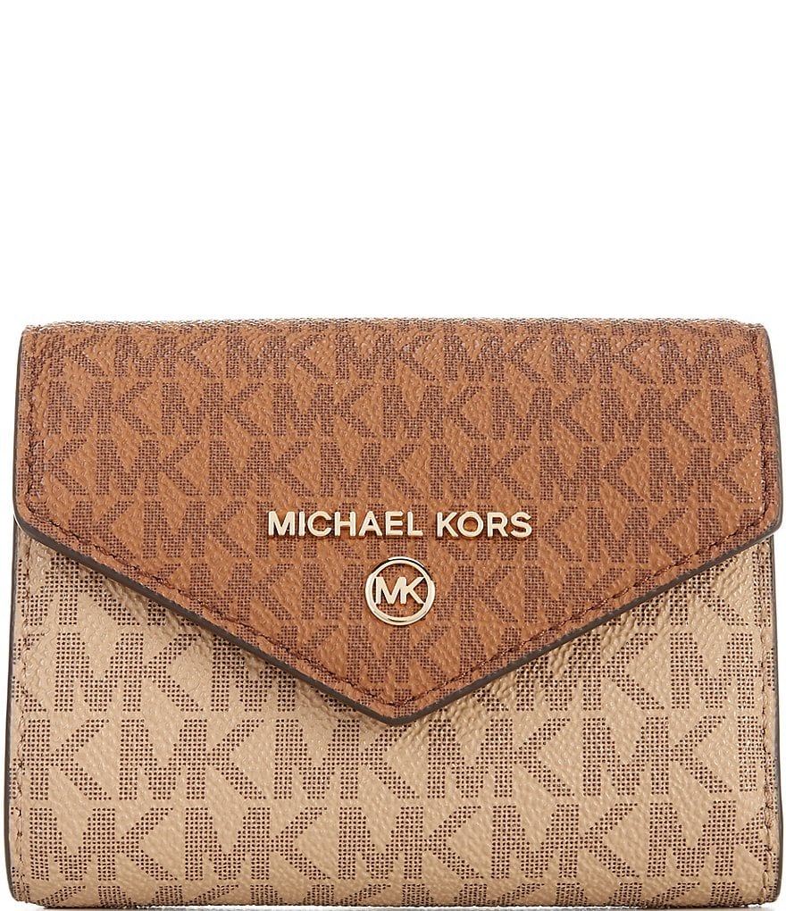 Deals Michael Kors purse and wallet