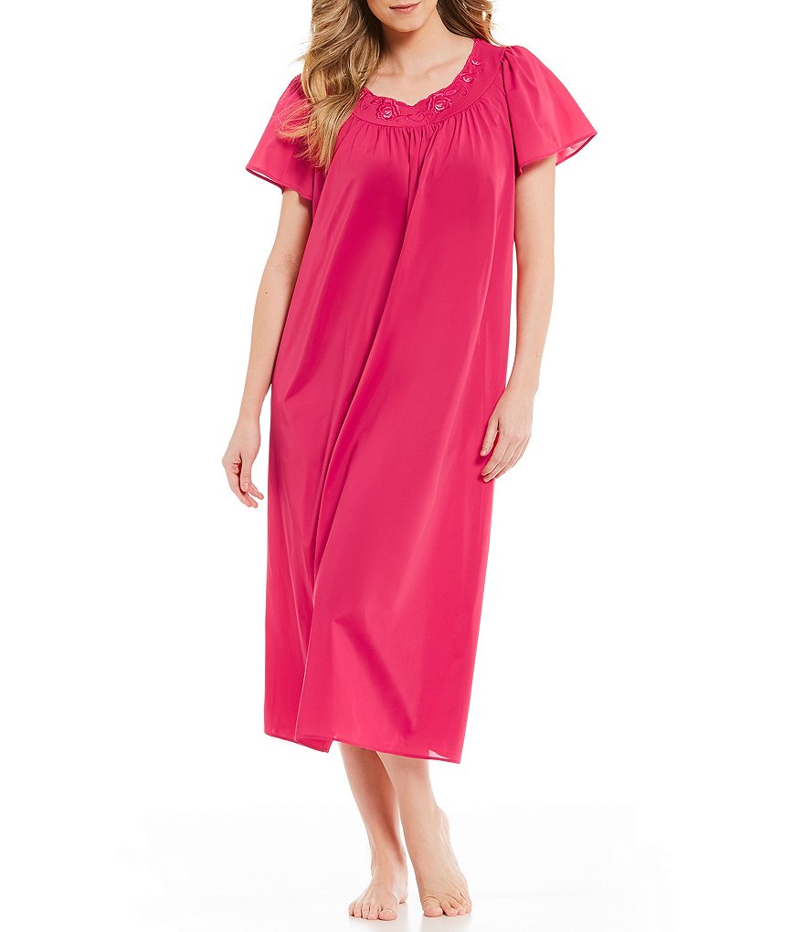 Miss Elaine Plus Short-Sleeve Long Gown | Dillards