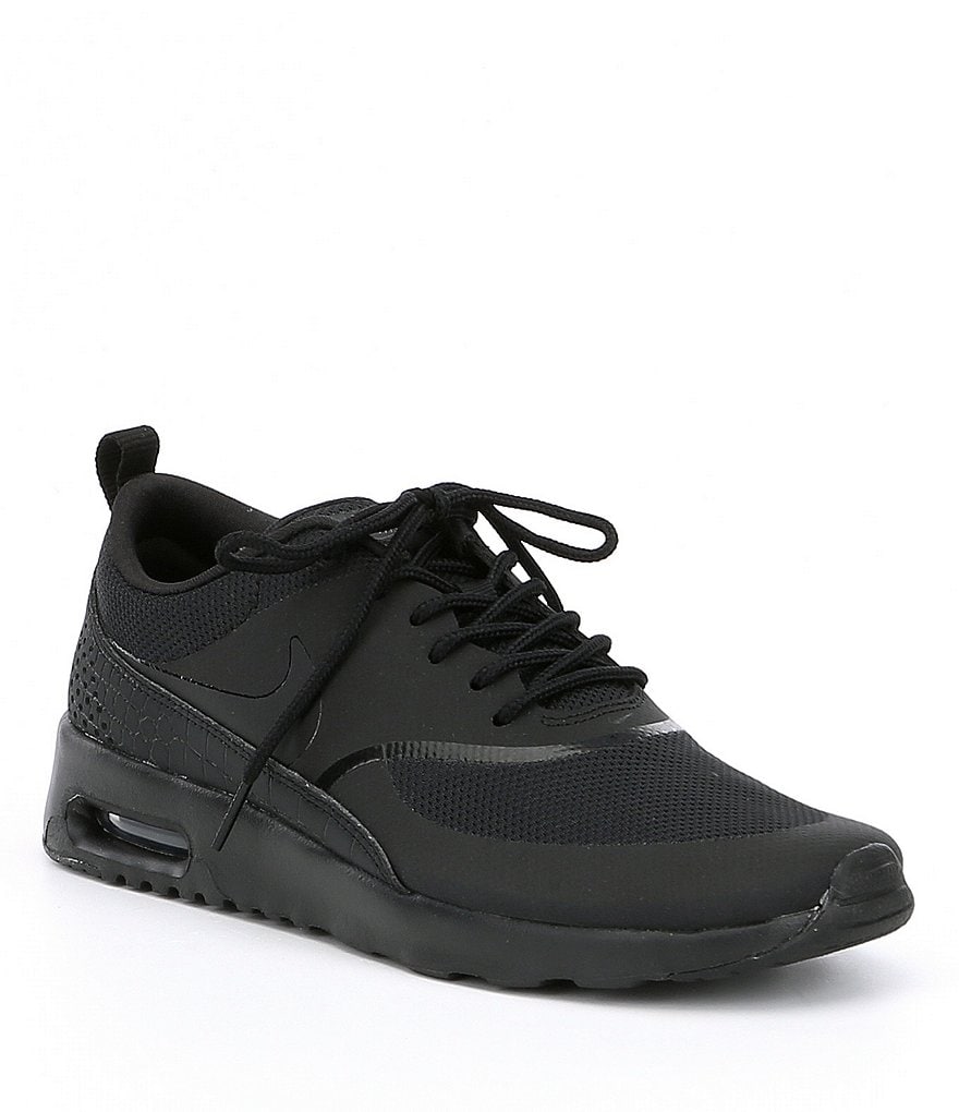 Men's Spikes & Flats New Updated to offer lightweight responsiveness for the most aggressive players, this highly anticipated update features an innovative, more durable outsole for explosive movement while still providing comfort and stability for all levels of players.