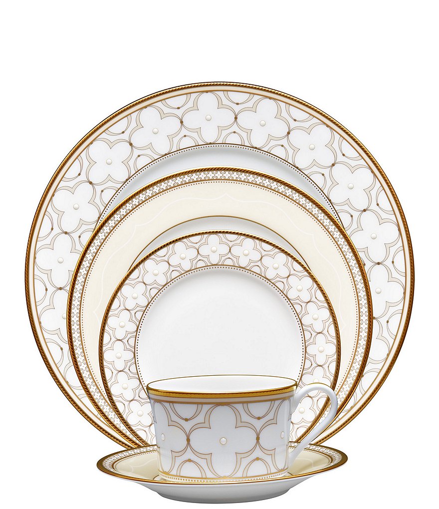 Noritake Trefolio Collection Gold Banded Patterned Place Setting