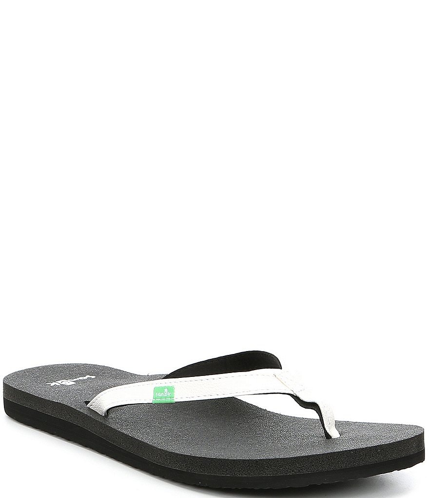 Sanuk Yoga Mat Flip-flops  Sanuk, Flip flops, Left shoe