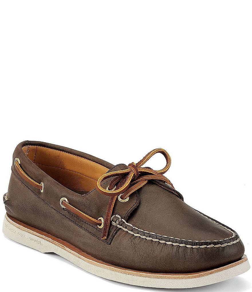 Sperry best sale suede topsiders