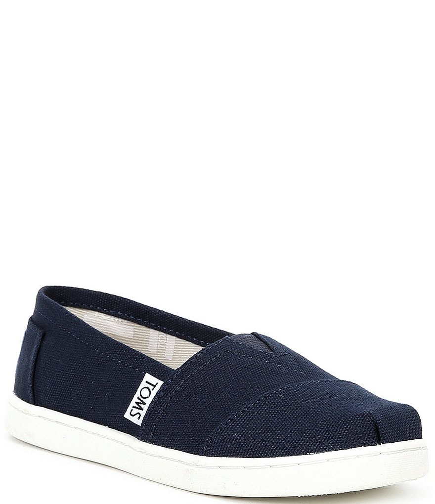 Dillards deals toms shoes