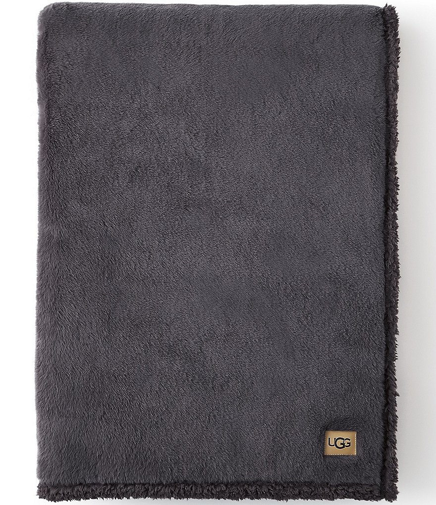 UGG Cynthia Faux Fur Throw Blanket