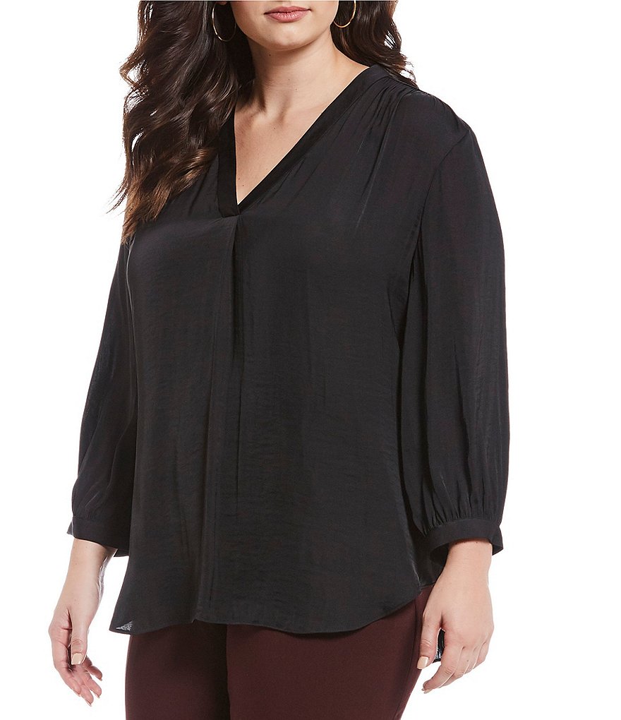 Vince Camuto Plus Size V-Neck 3/4 Sleeve Rumple Blouse