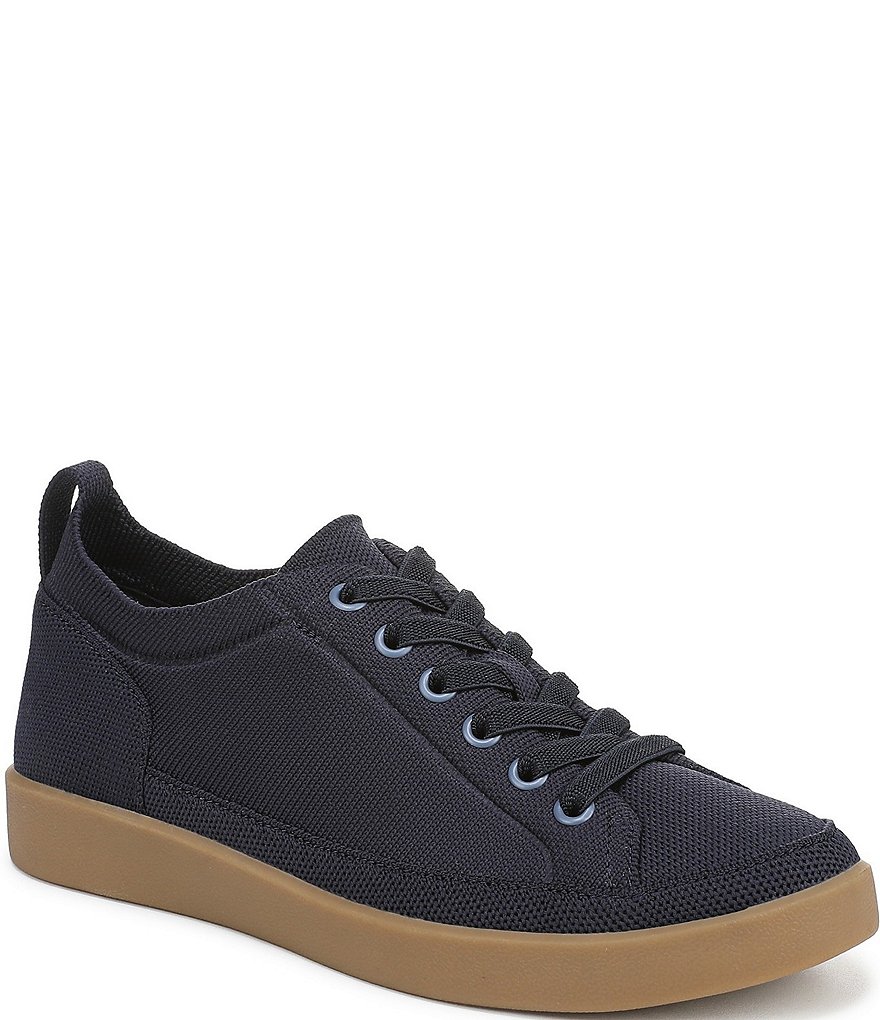 靴 YYYClarks image;width=auto,format=auto/