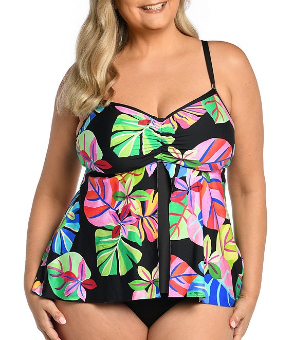 24th & Ocean Plus Size Flyaway Tropical Floral Print Sweetheart Neck Underwire  Tankini Swim Top