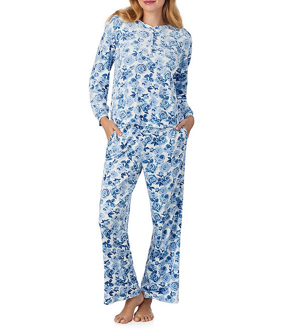 40WINKS 40 Winks Frosted Blooms Floral Print Long Sleeve Henley Stretch Velour Long Pajama Set, White/Blue Floral - Image 1