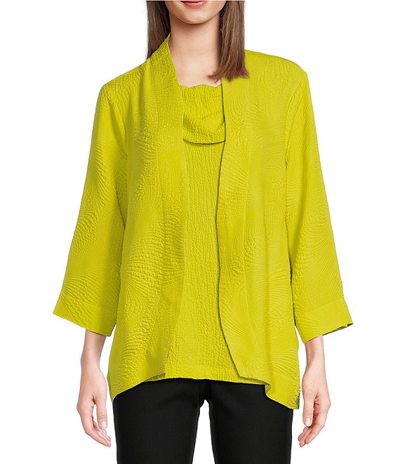 Ali Miles Textured Woven Stand Collar 3/4 Sleeve Pocketed Asymmetric Hem  One Button-Front Jacket