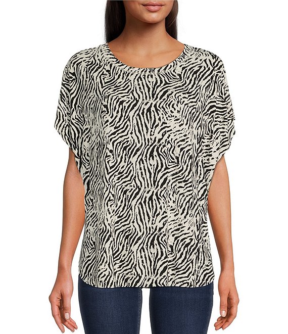Color:Zebra - Image 1 - Laser Cut Zebra Print Knit Poncho Top