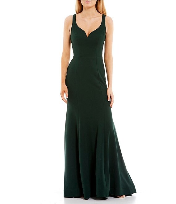 Dillards emerald green outlet prom dress