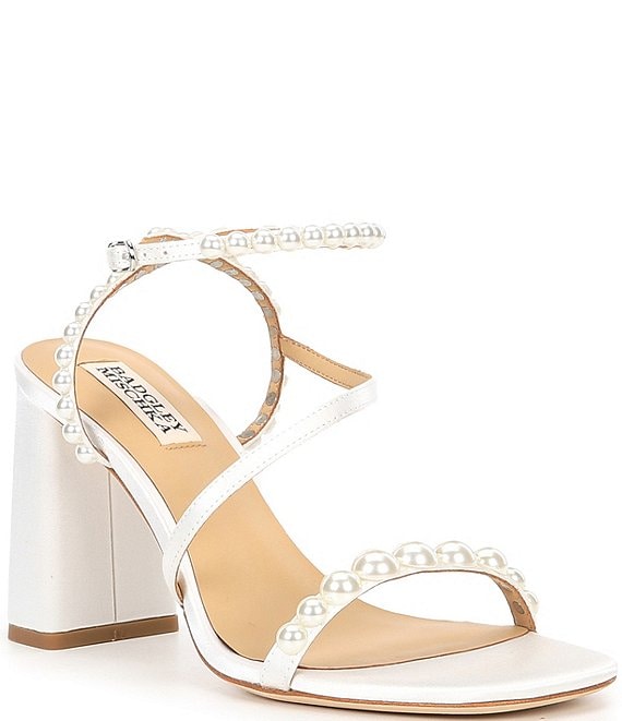 Badgley Mischka cheapest Sandals (Perla)