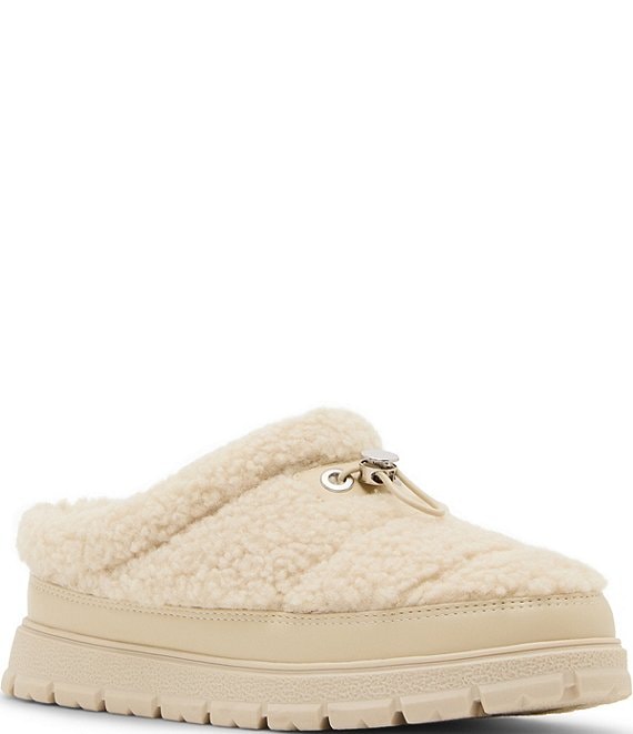 Blondo Trace-F Waterproof Faux Fur Toggle Lug Sole Clogs