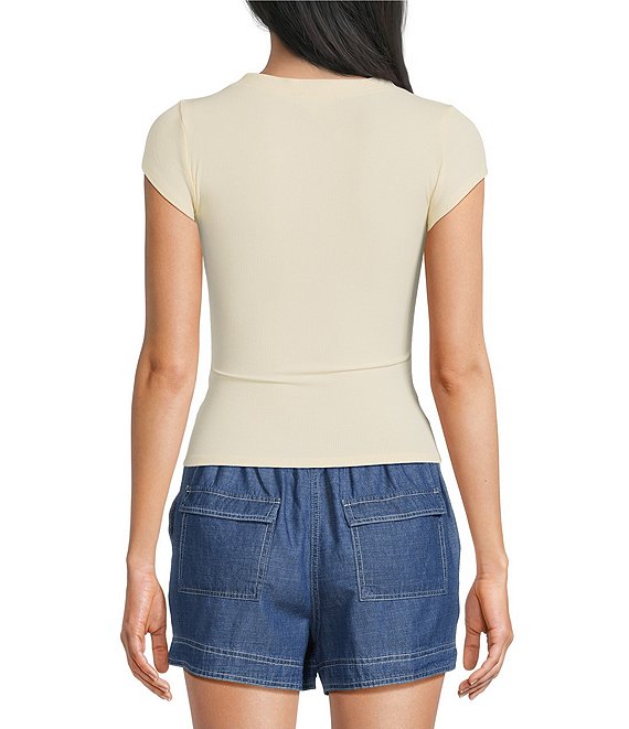 Blu Pepper V-Neck Short Sleeve Half Snap Button Knit Top | Dillard's