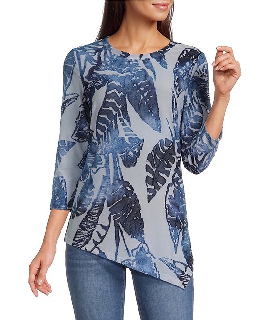 Calessa Burnout Knit Tie-Dye Crew Neck 3/4 Sleeve Asymmetrical Hem Tunic