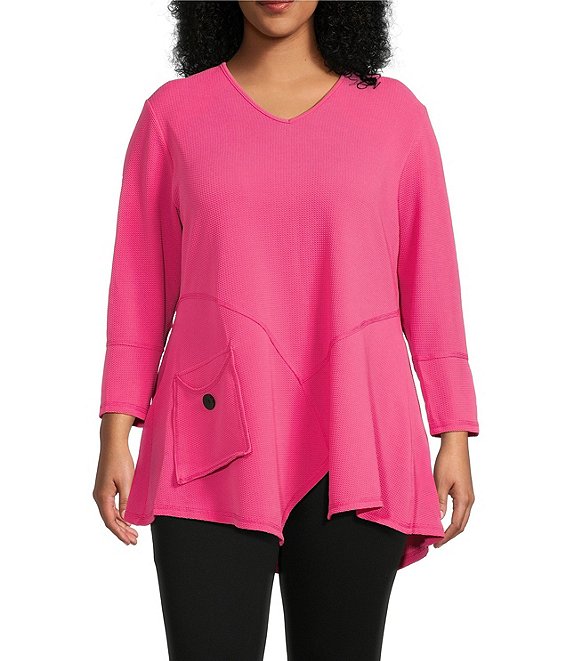 Calessa Plus Size Textured Knit V-neck 3 4 Sleeve Asymmetrical Hem 