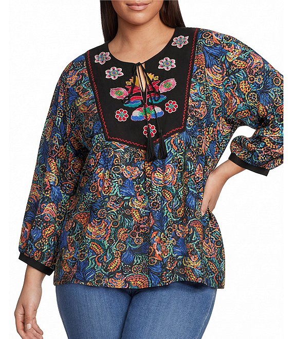 Calessa Plus Size Woven Geometric Retro Round Split Neck 3/4 Sleeve Tunic