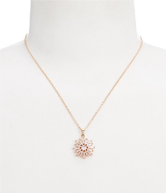 Cezanne Starburst Short Pendant Necklace