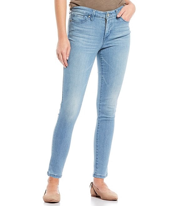 Het is de bedoeling dat Teleurstelling toevoegen Code Bleu Petite Size Soho Skinny Jeans | Dillard's