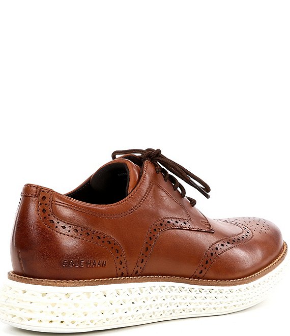 Cole Haan Men display picture 1