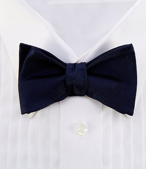 Cremieux Kayden Solid Silk Bow Tie