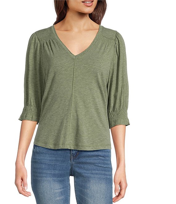 Democracy Petite Size Solid Relaxed Knit V-Neck Elbow Sleeve Top, Heather Oregano - Image 1
