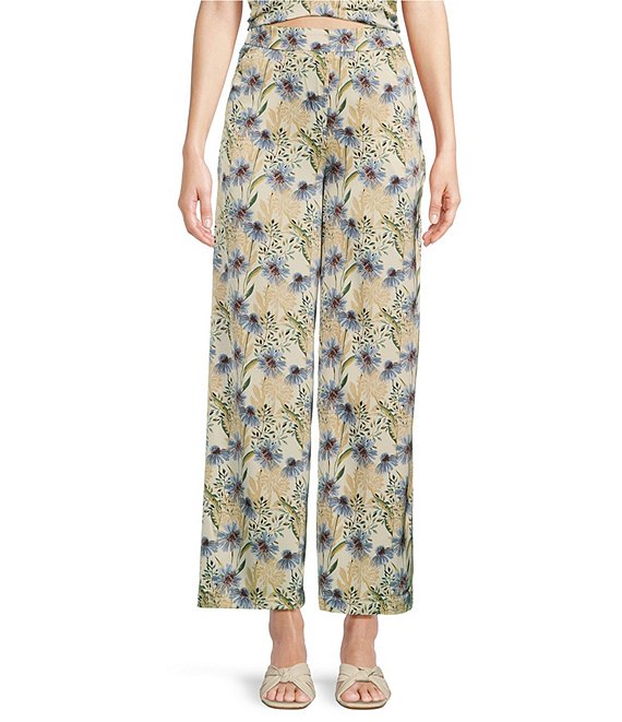 En Saison Dahlia Floral Print Mid Rise Coordinating Cropped Wide Leg ...