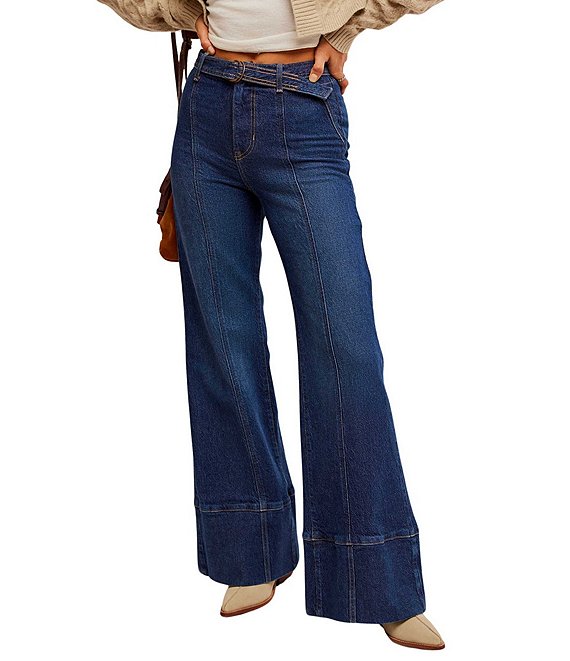 We popular The Free high-rise jeans